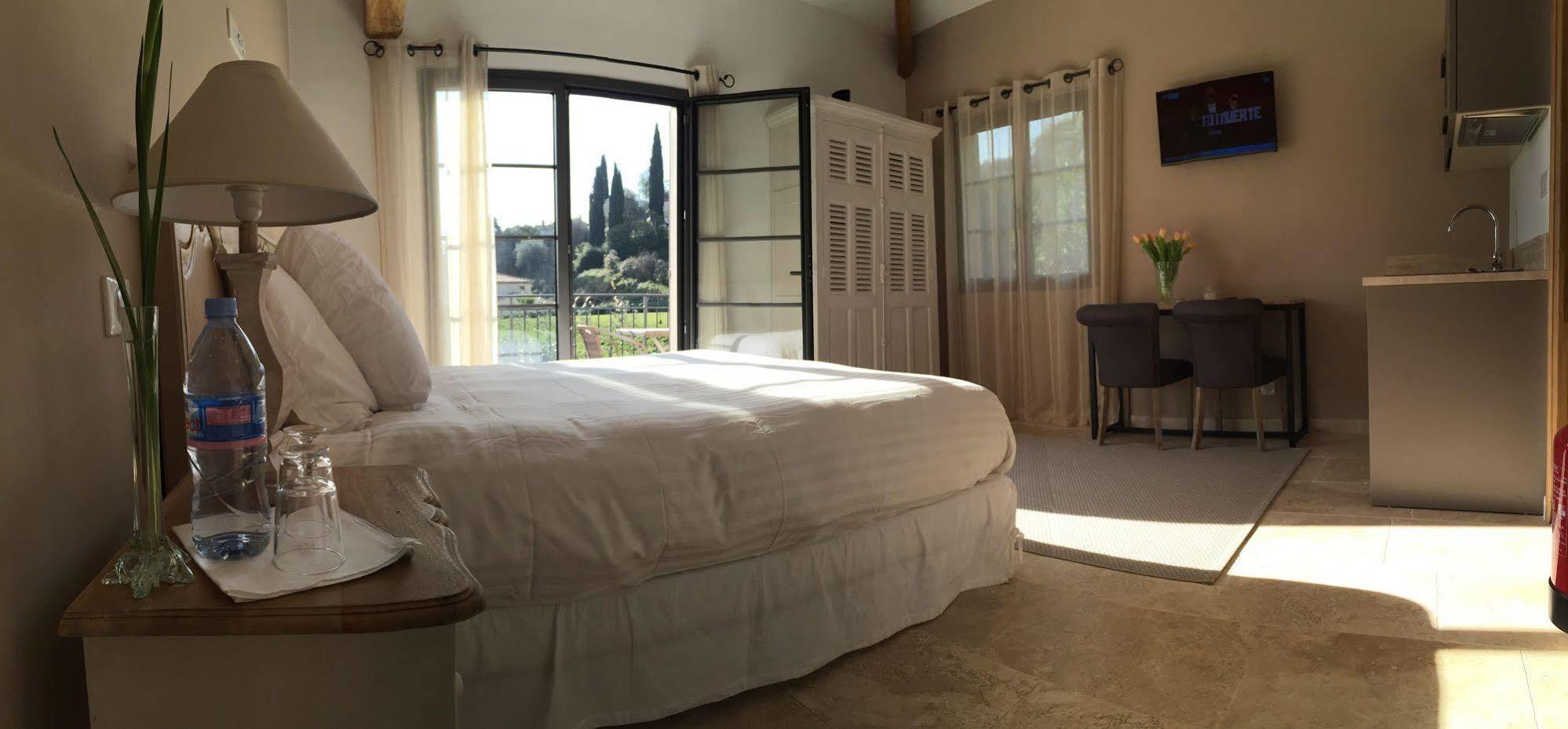 Etoile De Saint Paul Apartment Екстериор снимка